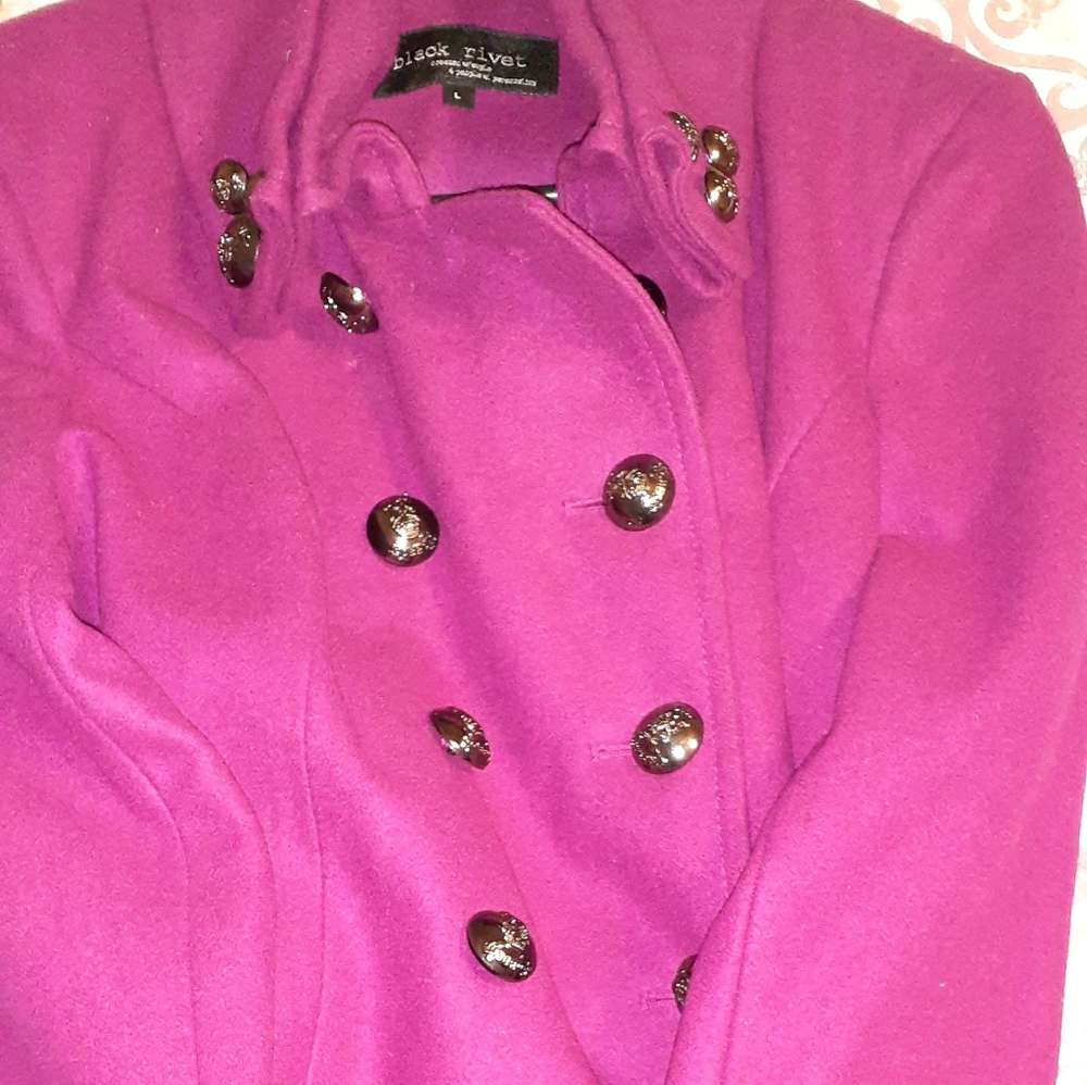Black Rivet maroon color (bit darker than picture) size L buttoned coat